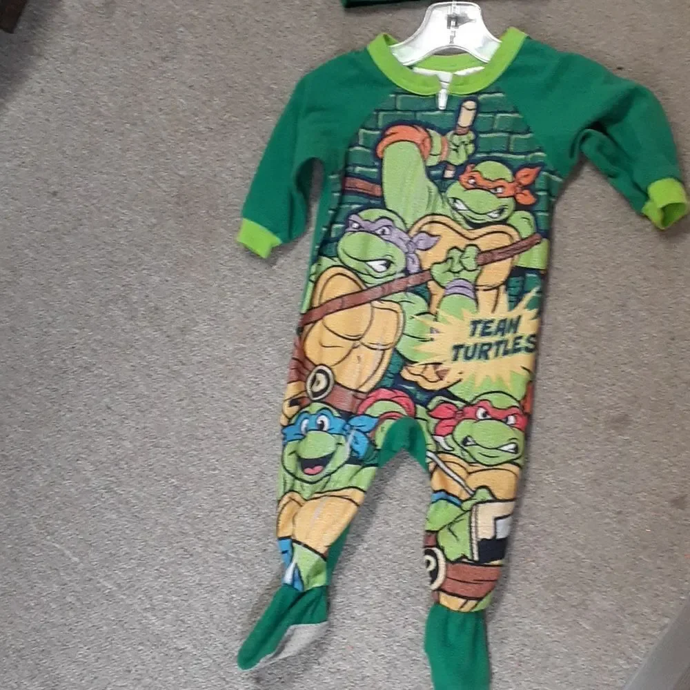 TMNT  turtle sleeper size‎ 12 M. with hat
